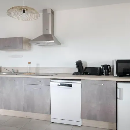 Face A La Mer, Bel Pour 8 Apartment