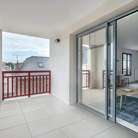 Face A La Mer, Bel Pour 8 Apartment *